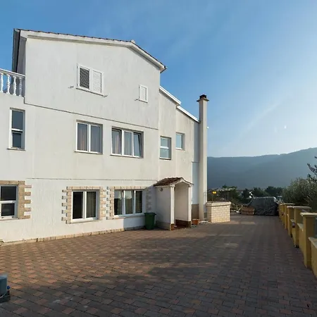 By The Sea Grebastica, - 4254 *